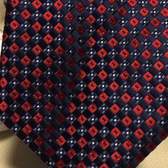 Jones New York tie handmade imported silk - Picture 2 of 4